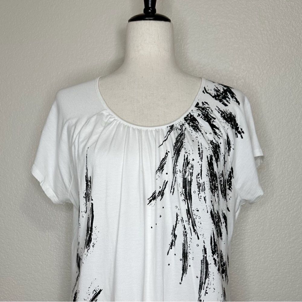 Chico’s Zenergy White Black Rhinestones Short Sleeves Top - Picture 2 of 12